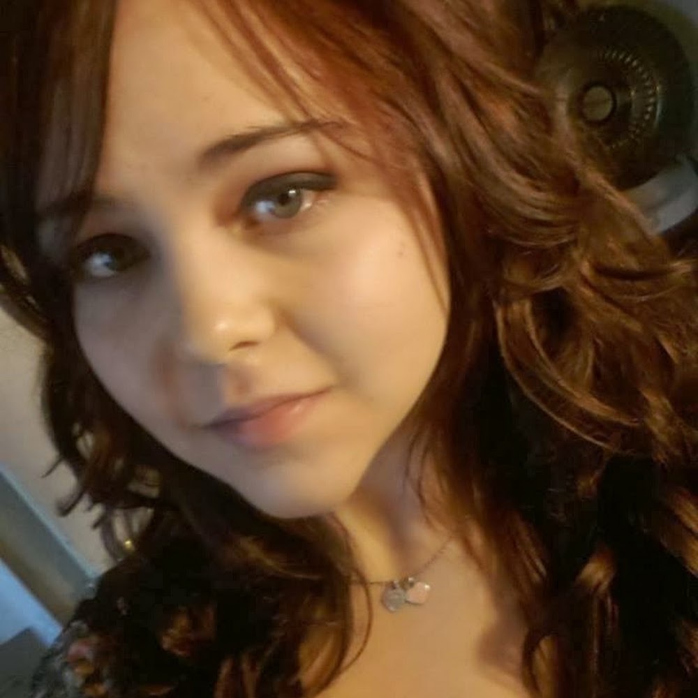 Meet your Posher, Kaylee